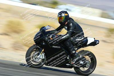 media/Jan-13-2024-SoCal Trackdays (Sat) [[9c032fe5aa]]/Turn 14 (10am)/